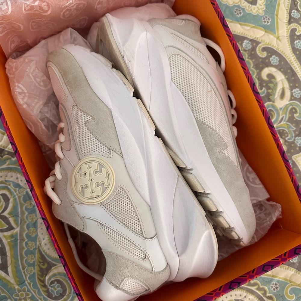 Tory Burch sawyer trainer sneakers.